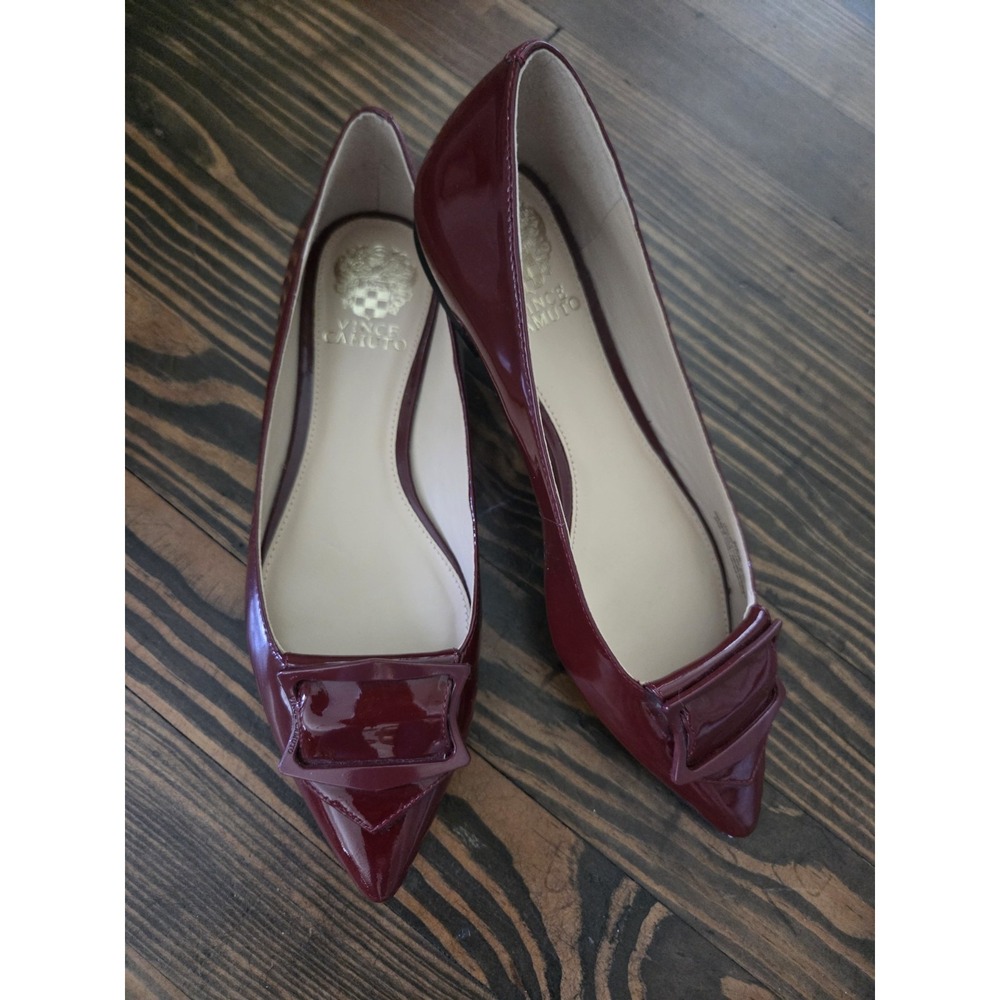 Vince Camuto Patent Leather Flats Women's‎ 8 Old Money Red Buckle Glossy Smart - Picture 9 of 10